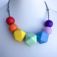 Charlotte Teething Necklace - Rainbow